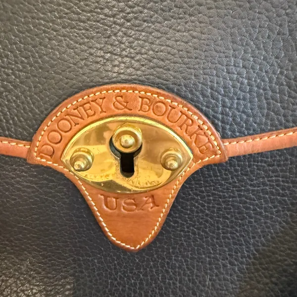 Dooney &‎ Bourke All Weather Leather Crossbody Bag Black Vintage Made USA - Image 3