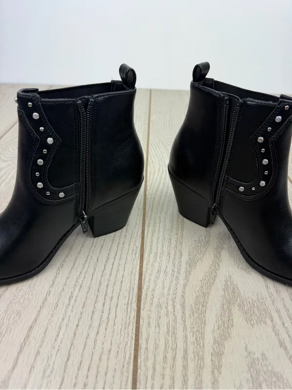Sun + Stone Women's Indianaa Studded Western Block Heel Booties 5.5 Black Smooth - Image 5