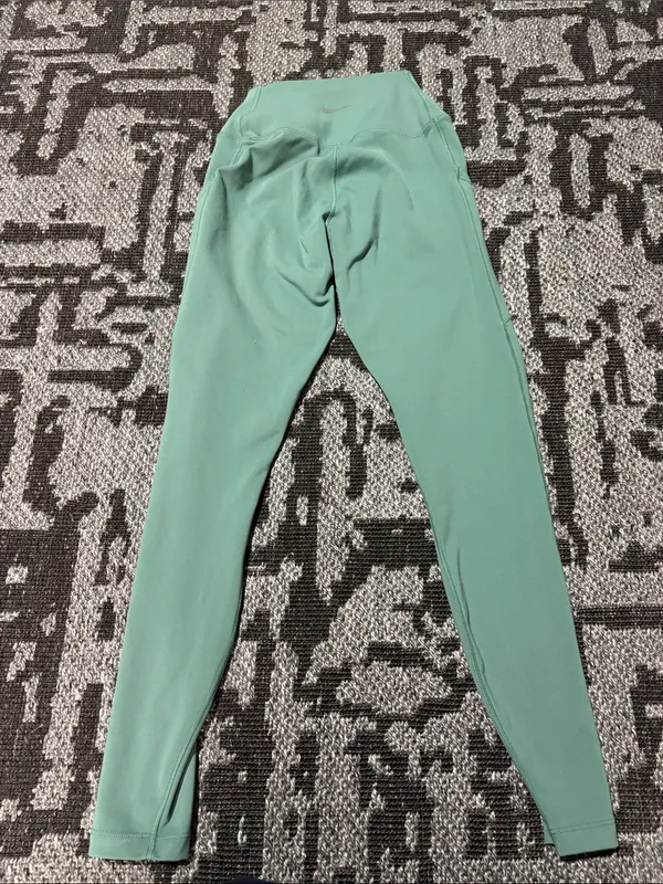 Nike One Leggings - Size XS - Image 3
