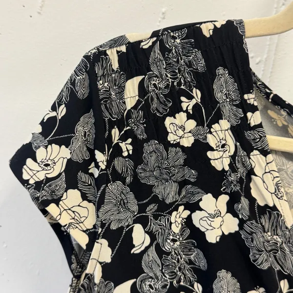 Style & Co Black White Floral Twist Front Midi Dress Size L Short Sleeve Stretch - Image 5