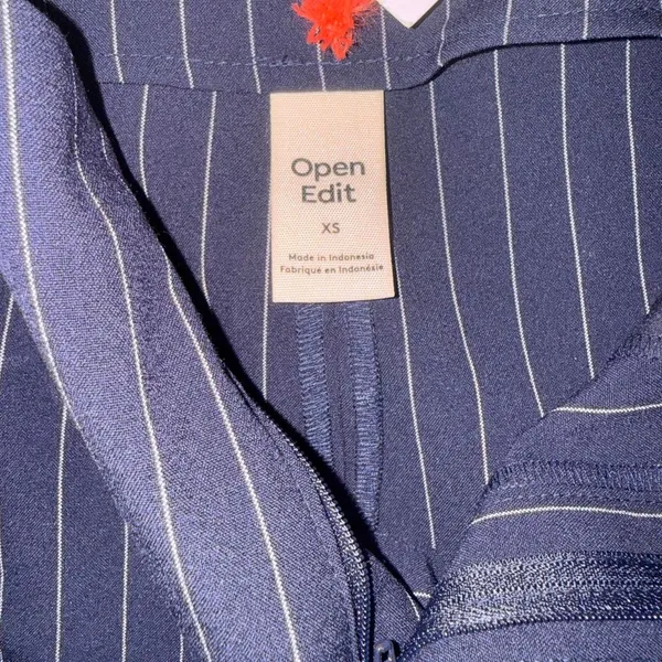 Open edit navy blue pinstripe - Image 2
