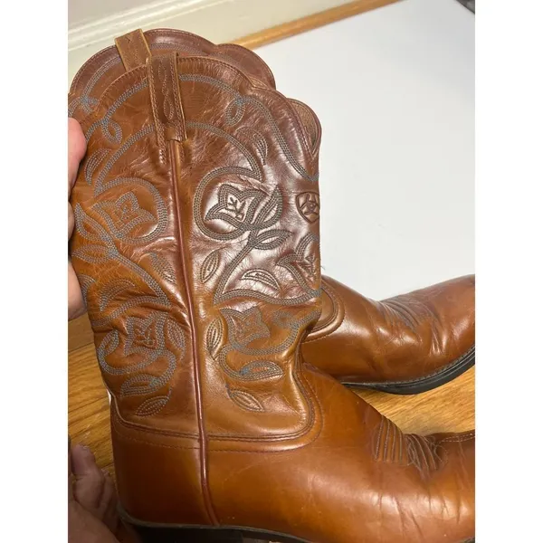 Ariat Leather Cowboy Boots Women’s Sz. 6.5 - Image 8