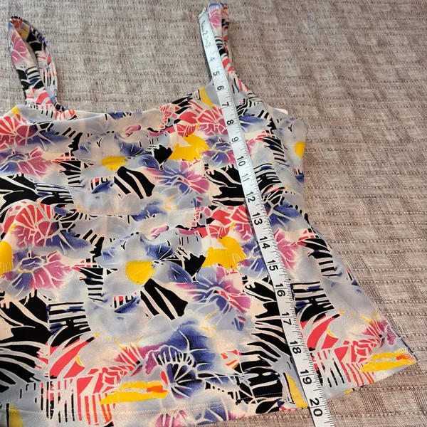 Free People Movement Never Better Long Tank. Size Medium - Image 9