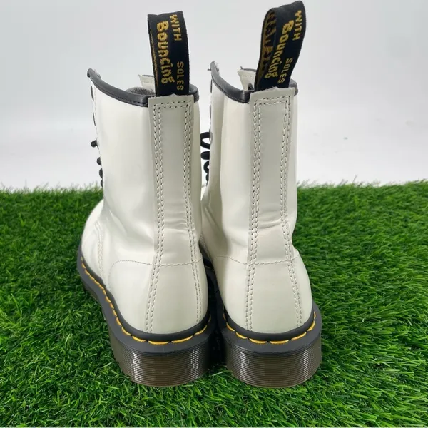 Dr. Martens NEW AirWair Classic 1460 White Smooth Leather Lace Up Combat Boots - Image 6