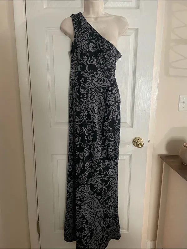 The Limited One-Shoulder Black and Gray Paisley Maxi‎ Dress Size M - Image 2