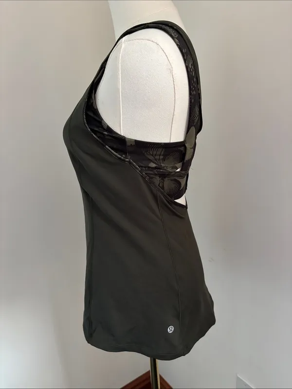 lululemon athletica Olive Green Scoop Neck Tank with Built-In Bra - Image 3