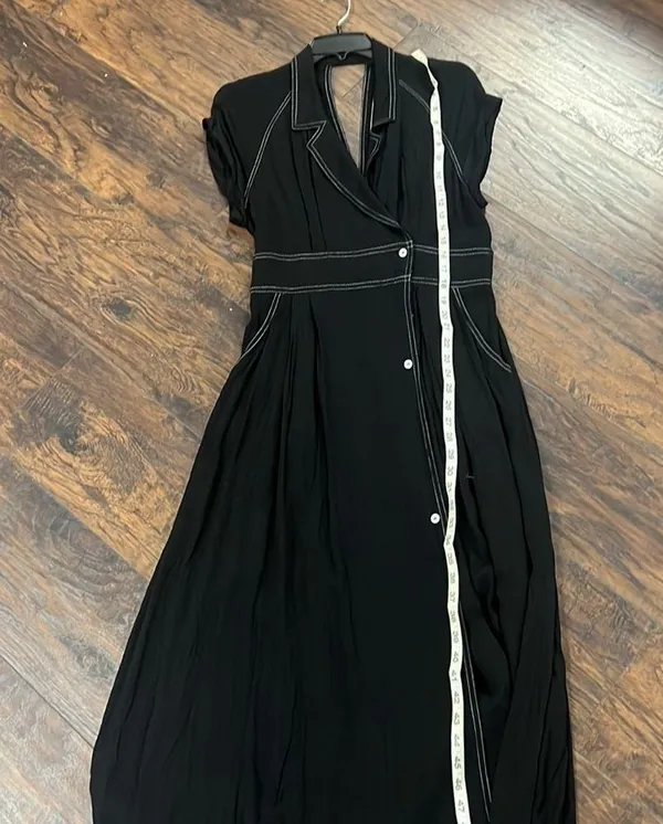 Black Button - Image 9