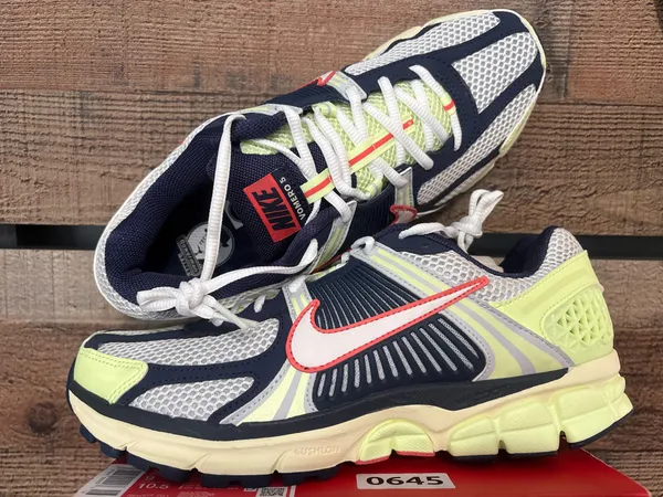 Nike Vermero 5  - Image 2