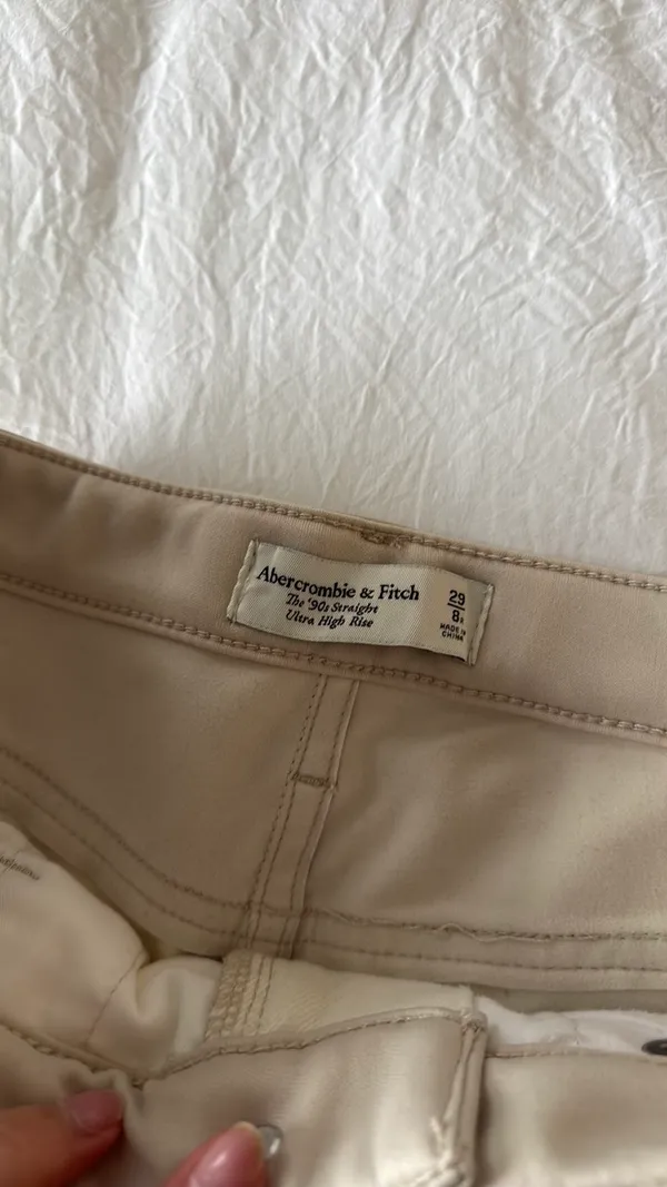 Abercrombie Leather Trim 90s Straight Ultra High Raise Jeans - Image 4