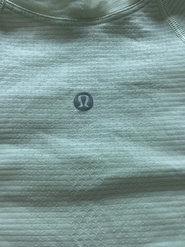 lululemon Light Green swiftly tech Tee size 4 - Image 4
