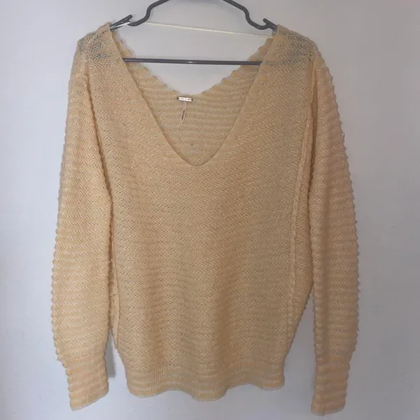 Free People Bumblebee Striped V-Neck Sweater in Peach - Image 2