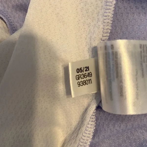 Adidas primeblue size small lavender front longer white back cap sleeves GUC - Image 8