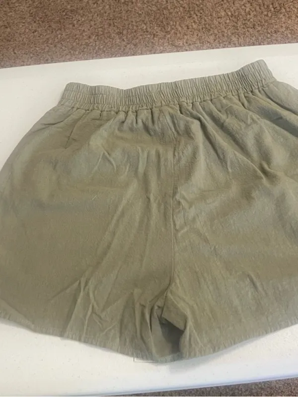 Cupshe Olive Green Athletic Shorts with Elastic Waist - Image 2