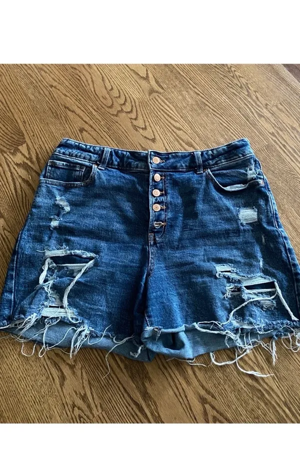 Maurices Button Fly Jean High-Rise Shorts - Image 4