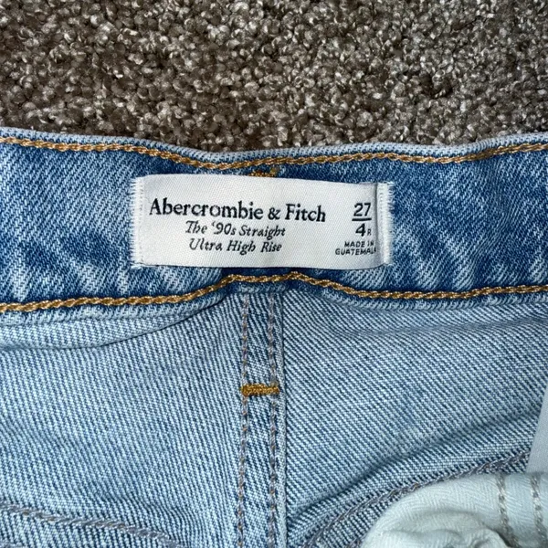 Abercrombie‎ & Fitch 90s Straight Jeans Womens 27/4R Light Blue Distressed - Image 3