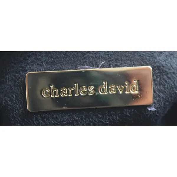 Charles David Hobo Bag Womens Large Black Patent Leather EUC Gold Hardware‎ - Image 10