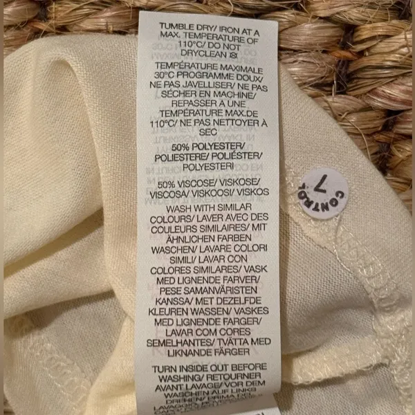 Oner Active NWT go to muscle crop tank in off white women’s size medium - Image 11