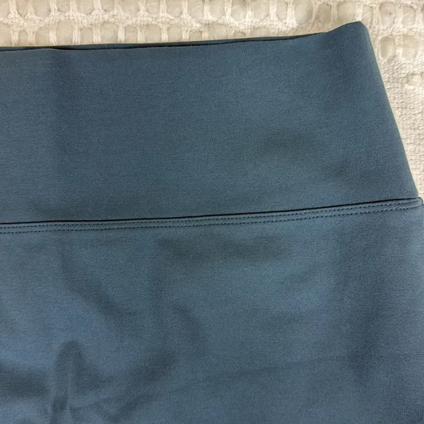 Sunday Best Low Rise Mini‎ Tube Skirt in Scarab Size Small - Image 3