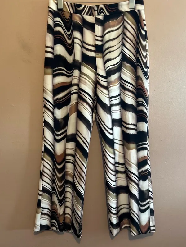Zara Marble Printed Flare Trouser Pants Women’s Size Medium - Image 2