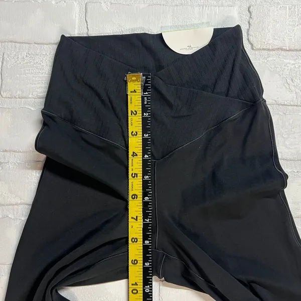 Aerie Offline Real Me Super Flare Crossover Hi-Rise Leggings Womens‎ Small Black - Image 4