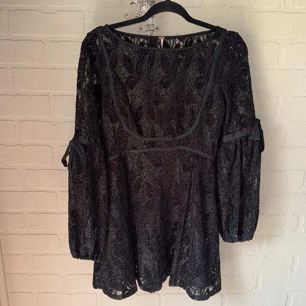 Free People dress Ruby Lace embossed black velvet no slip liner xs - Image 2