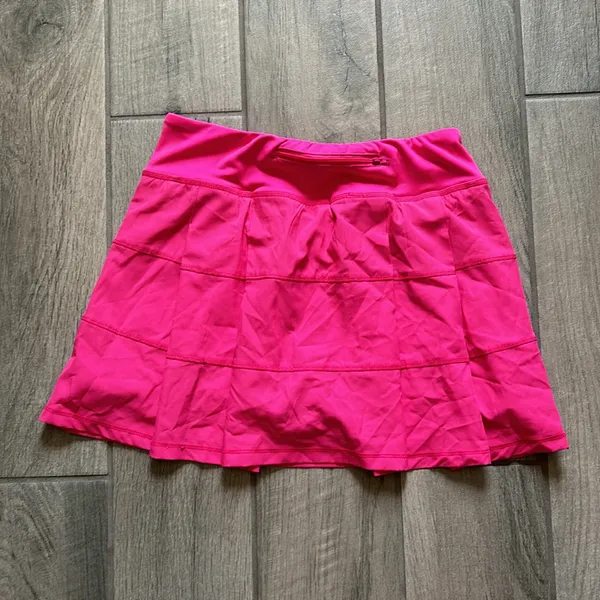 Hot pink skort Size M - Image 3