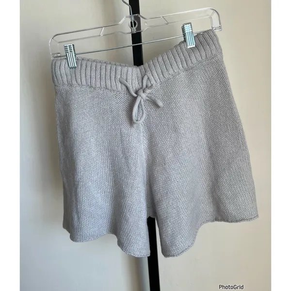 We Wore What Pull On Sweater Short Chunky Cozy Stitch Light Grey Size Small NEW - Image 2