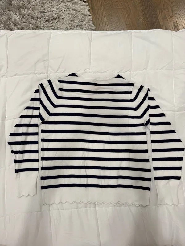 Boutique Navy and White Sweater - Image 7