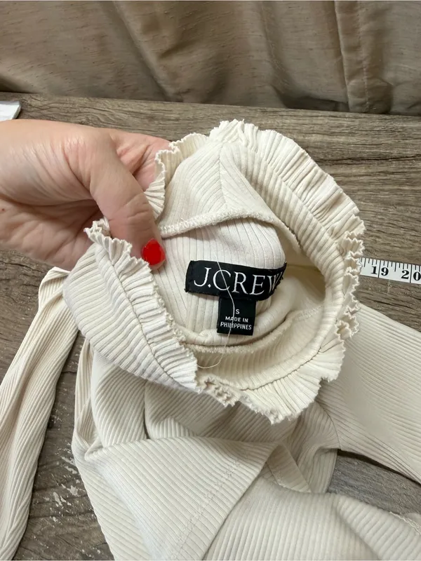 J Crew Ribbed Ruffle Mockneck Long Sleeve Top T-shirt Size XS Cream - Image 3
