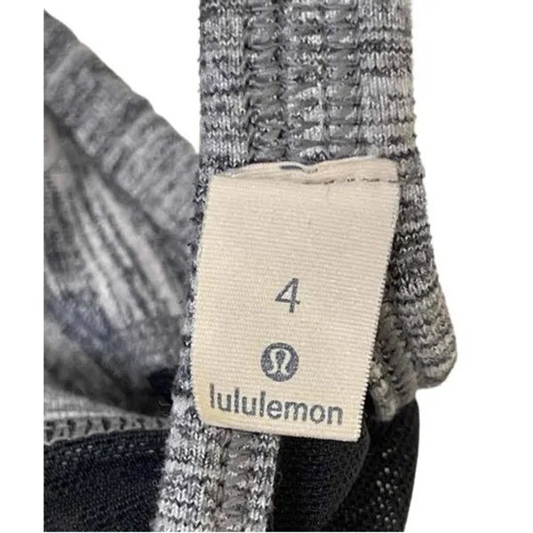 Lululemon Flow Y Sports Bra Grey Size 4 - Image 5