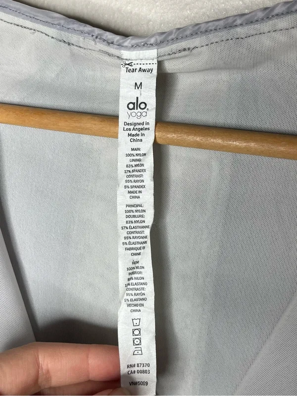 Alo Yoga Dove Grey Aqua Sheer Hooded Full Zip Jacket Size Medium - Image 10