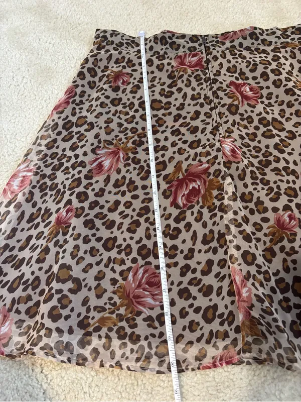 Vintage Floral Cheetah Skirt - Image 4