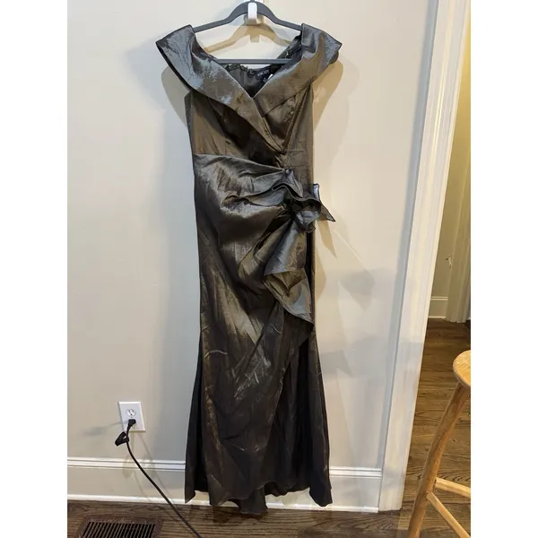 XSCAPE Women's Taffeta Off-The-Shoulder Sweetheart Gown Size 10 Olive - Image 2