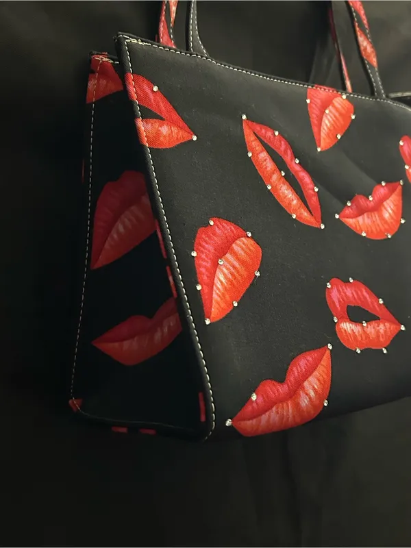 Black Molded Tote Shoulder Hand Bag with Red Lip & Rhinestone Print - Image 5