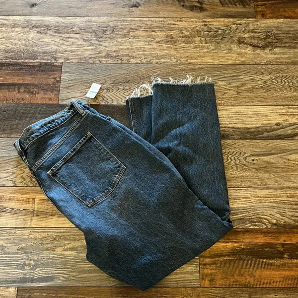 Old Navy high rise Slouchy straight jeans size 14 - Image 2