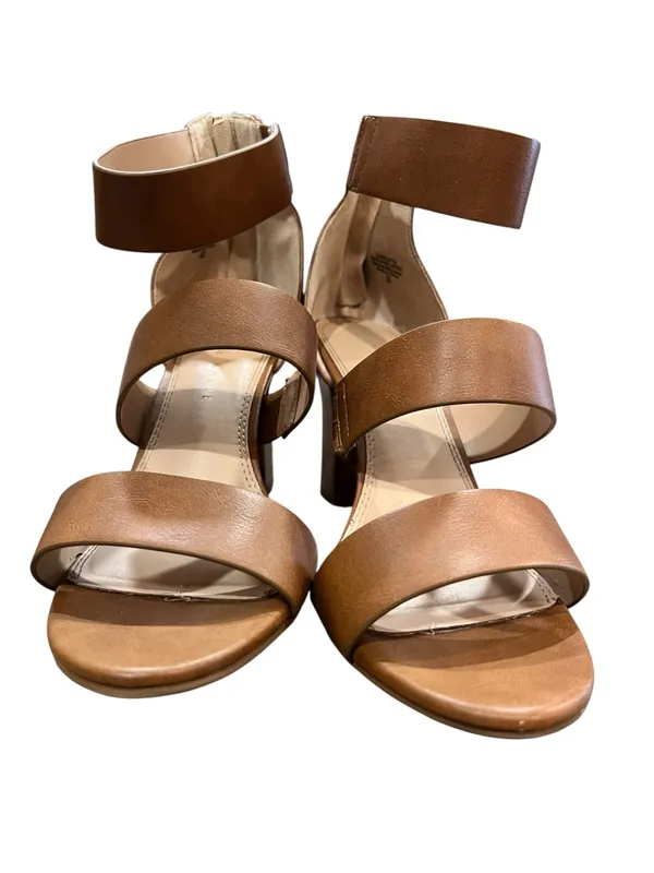 Kelly & Katie Charlotte Brown Strappy Block Heel Sandals Size 8 - Image 6