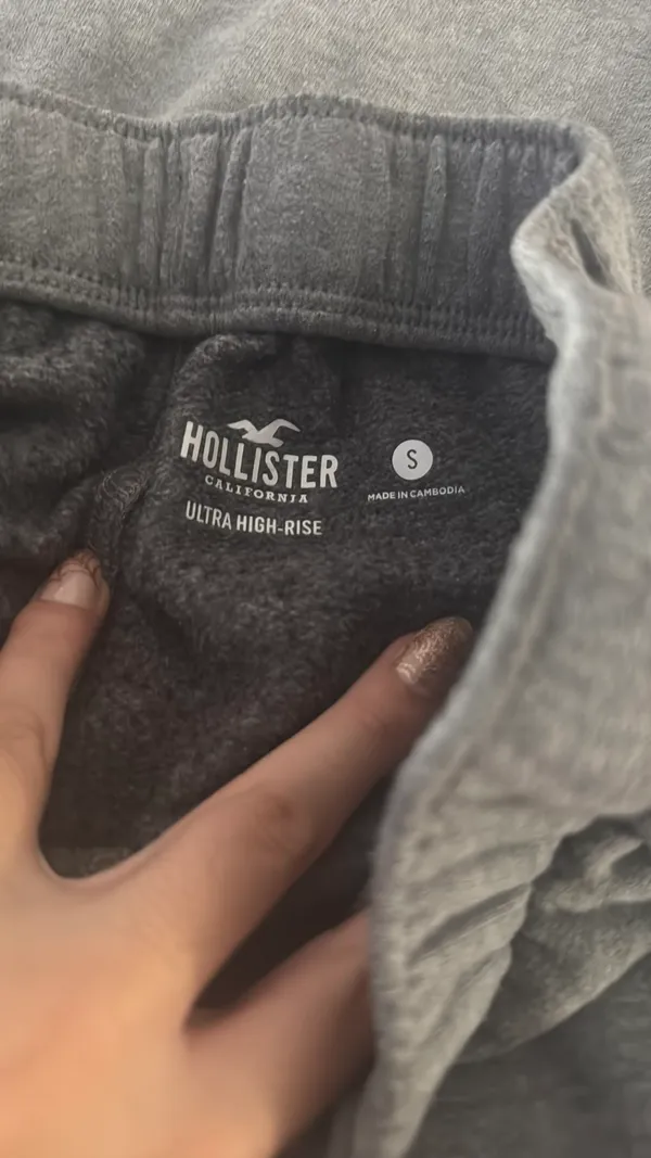 Hollister Sweatpants - Image 2