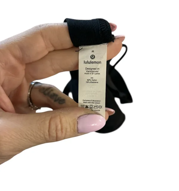 lululemon athletica strappy black bra size Med - Image 3