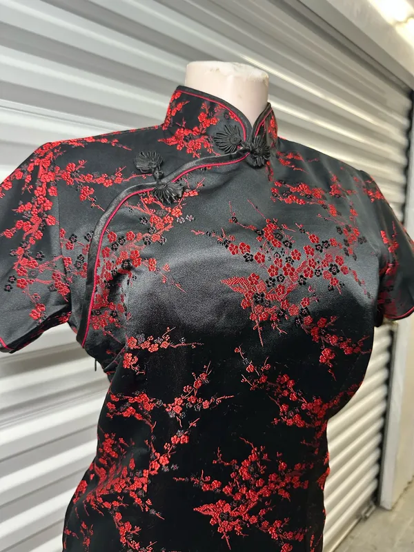 Authentic Chinese Qipao/Cheongsam Dress 🇨🇳 Black & Red Floral | Purchased in China - Image 3