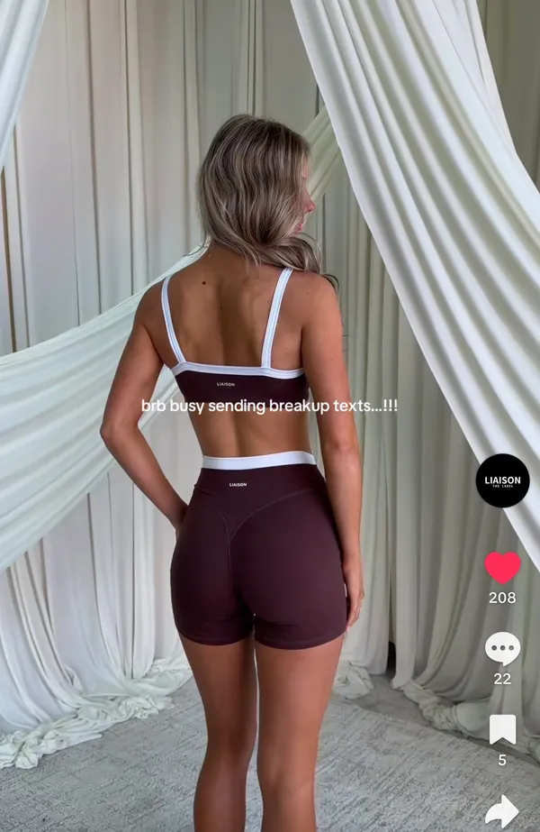 Liaison The Label Set Aritzia - Image 3