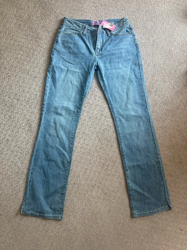 Edikted Aubrey Low-Rise Jeans  - Image 3