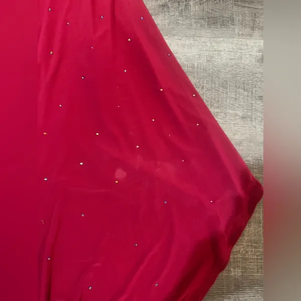 SHERRI HILL Two Piece Long Sleeve Dress with Side Slit in Ruby - Image 12