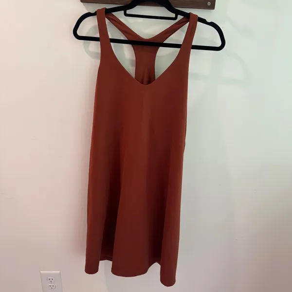 Girlfriend Collective Lola V Nwck Dress with Built-in Shorts‎ Mahogany 4XL - Image 2