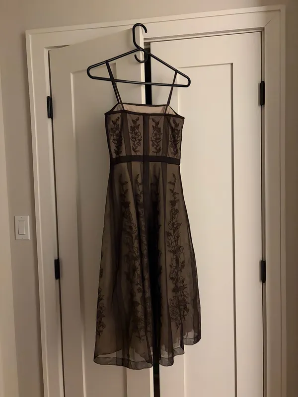 BCBGMAXAZRIA lace midi dress - Image 2