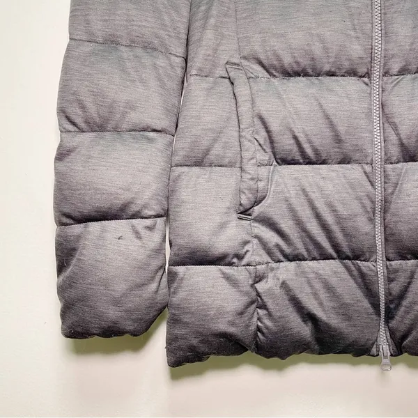 Uniqlo Gray Puffer Hooded Jacket - Image 2