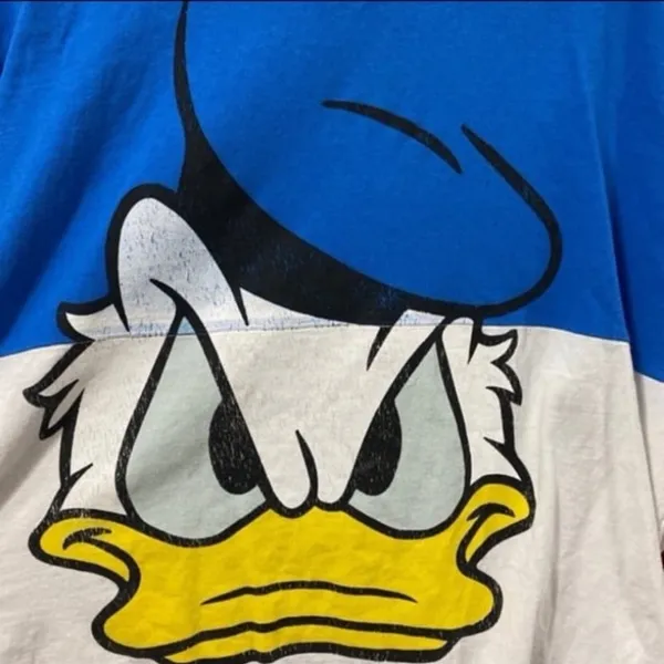 Disney parks Donald Duck color block spirit jersey M NWOT - Image 3