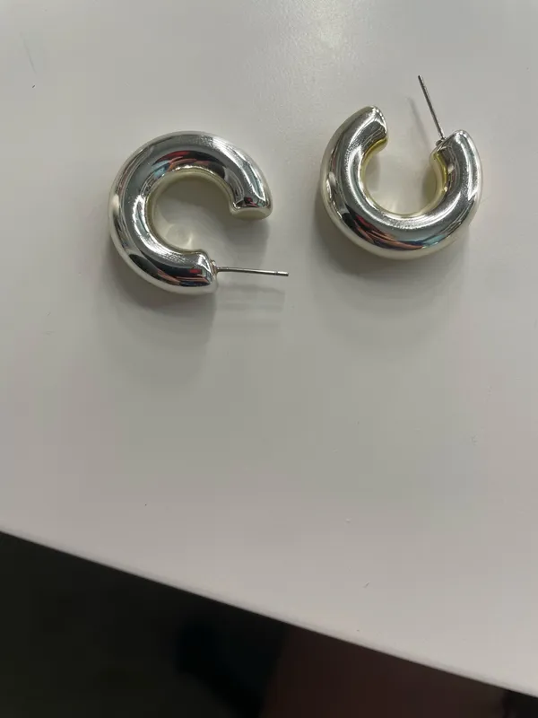 Pack of Gold Earringa - Image 3