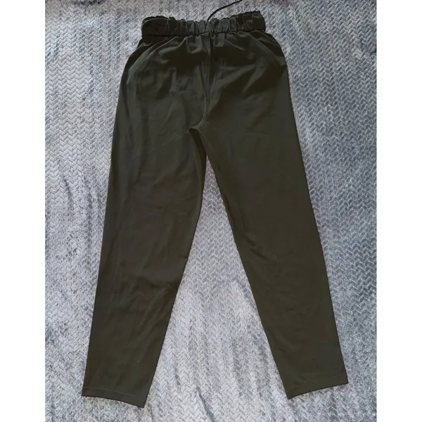 Lululemon‎ Women's Jogger Pants On The Fly Luxtreme Dark Olive Green Size 6 - Image 4