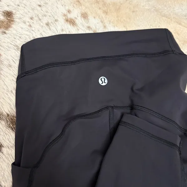 LULULEMON Power Thru High Rise Tight 25" Black Size‎ 0 - Image 5