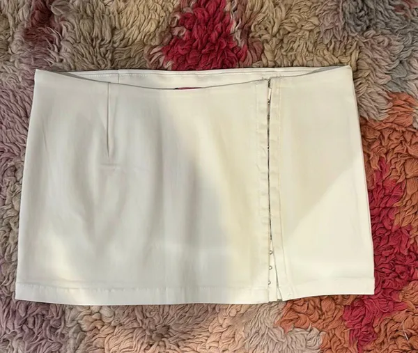 Edikted White  Mini Skirt - Image 2